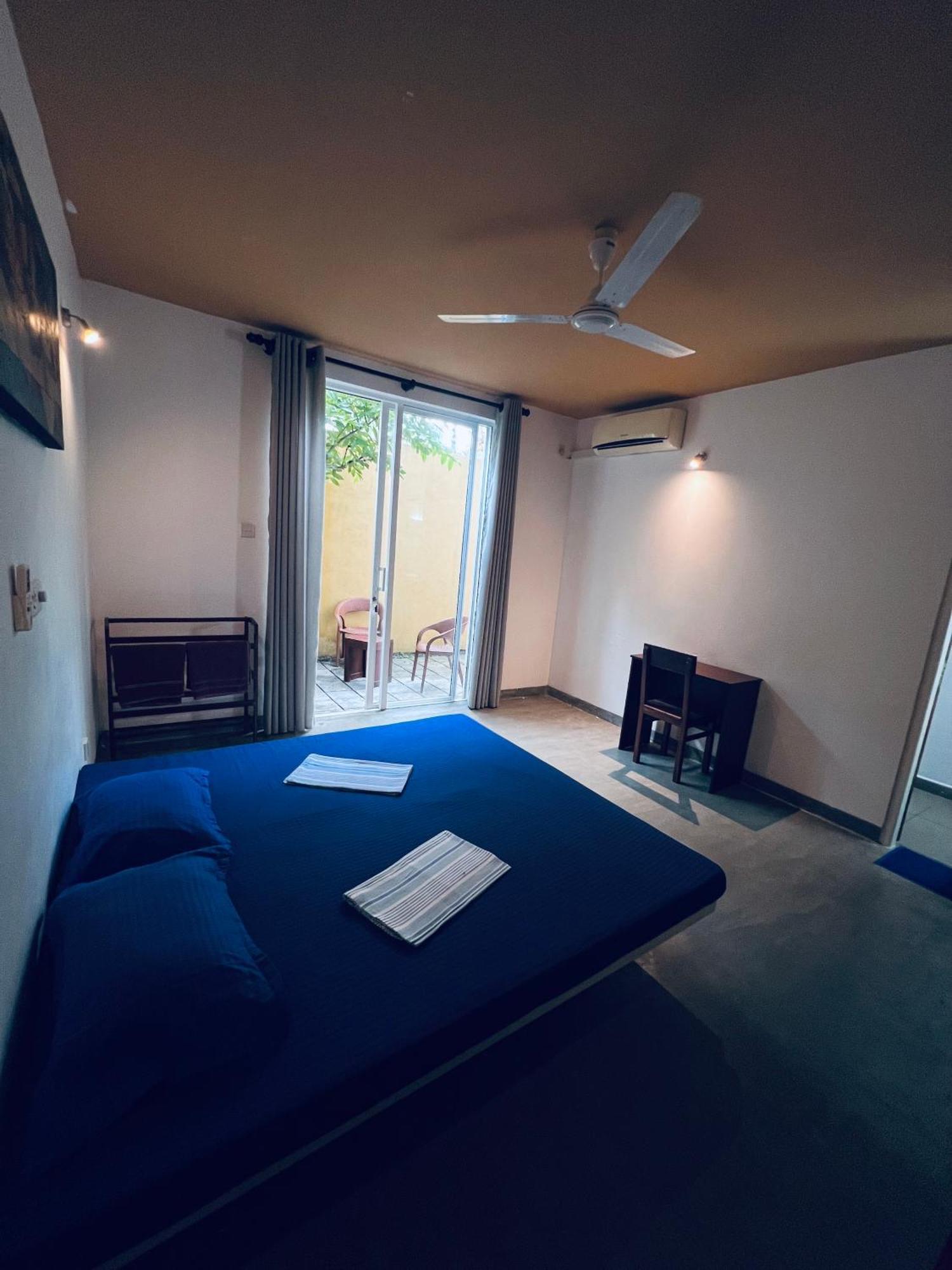 מיריסה The Hostel מראה חיצוני תמונה